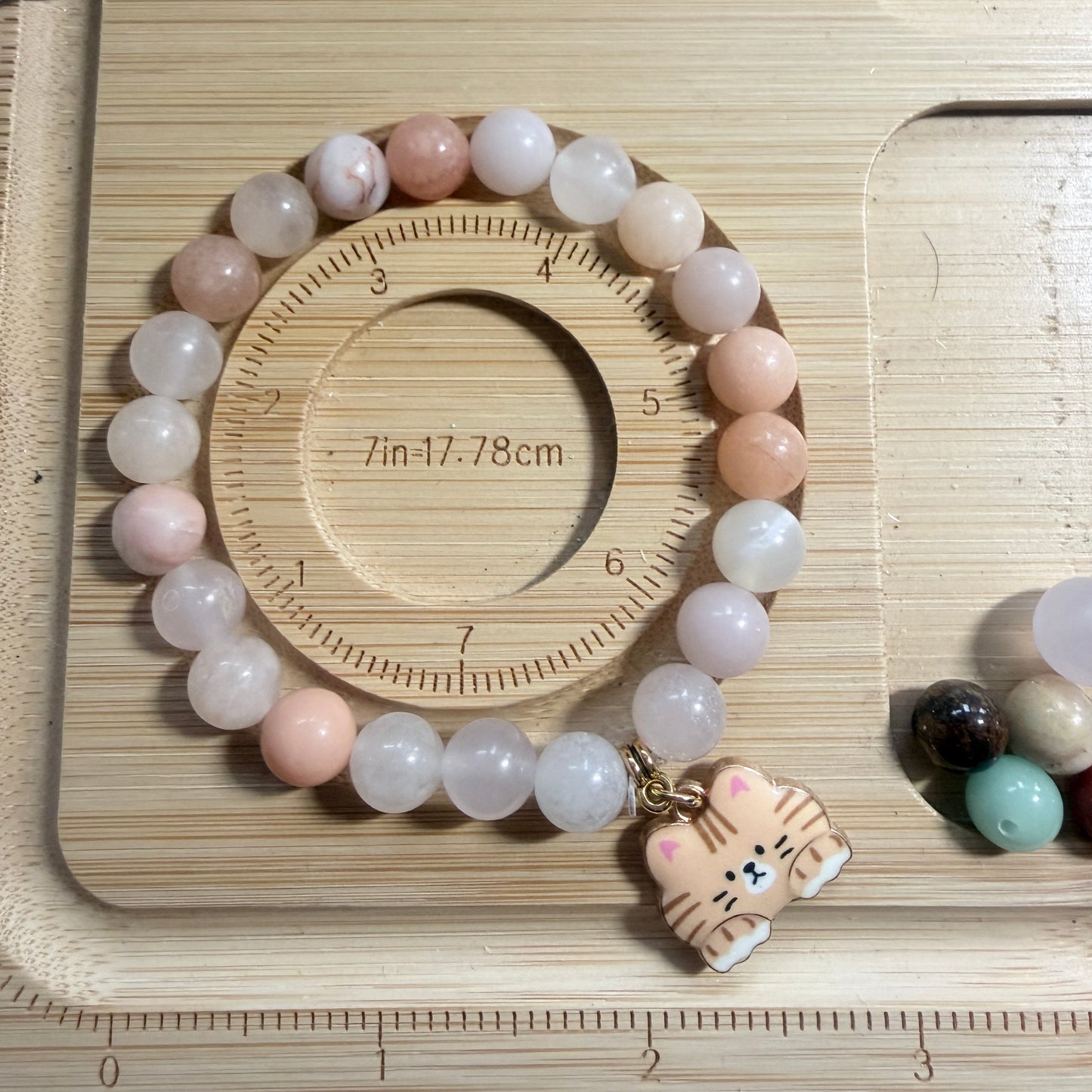 Handmade Unique Pink Quartz White Crystal Gemstone Beaded Bracelet 8mm