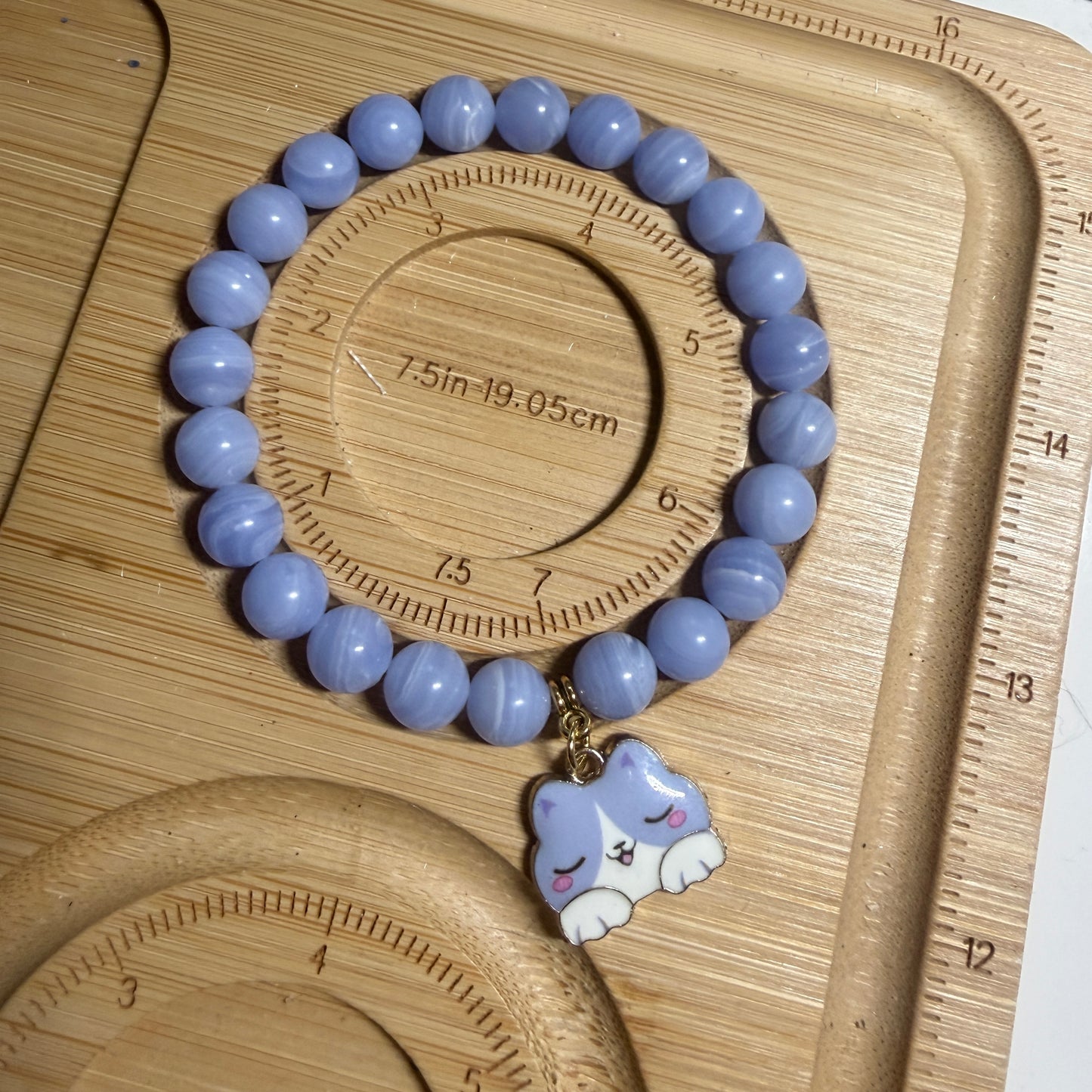 Handmade Unique Blue Lace Agate Crystal Gemstone Cat Charm Beaded Bracelet 8mm