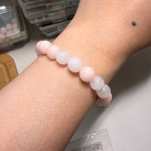 Handmade Unique Beige and White Quartz Crystal Cat Charm Beaded Bracelet 8mm